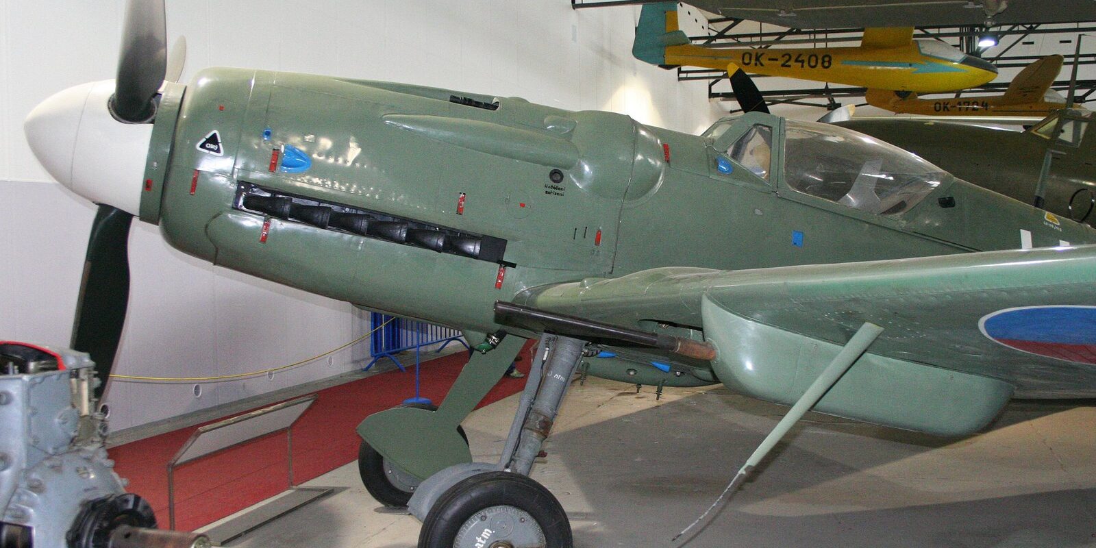 Československý poválečný stíhací letoun Avia S-199 v expozici Leteckého muzea Kbely.